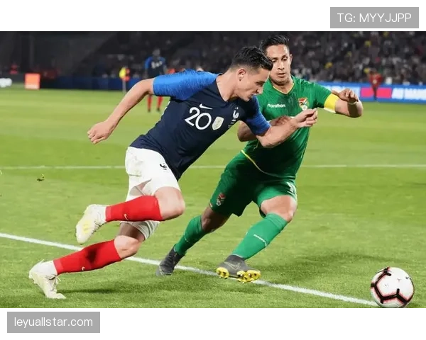 法甲场均观众增加8000人，五家俱乐部场均超3.5万人